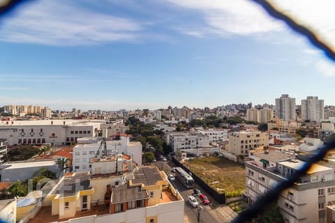 Image 14 - 264690